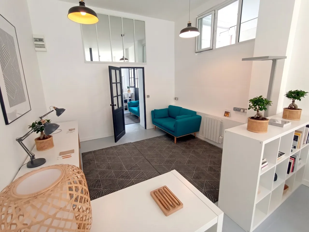 21 rue de Rocroy · Come&Work · rez-de-chaussée · 15 postes · photo 1