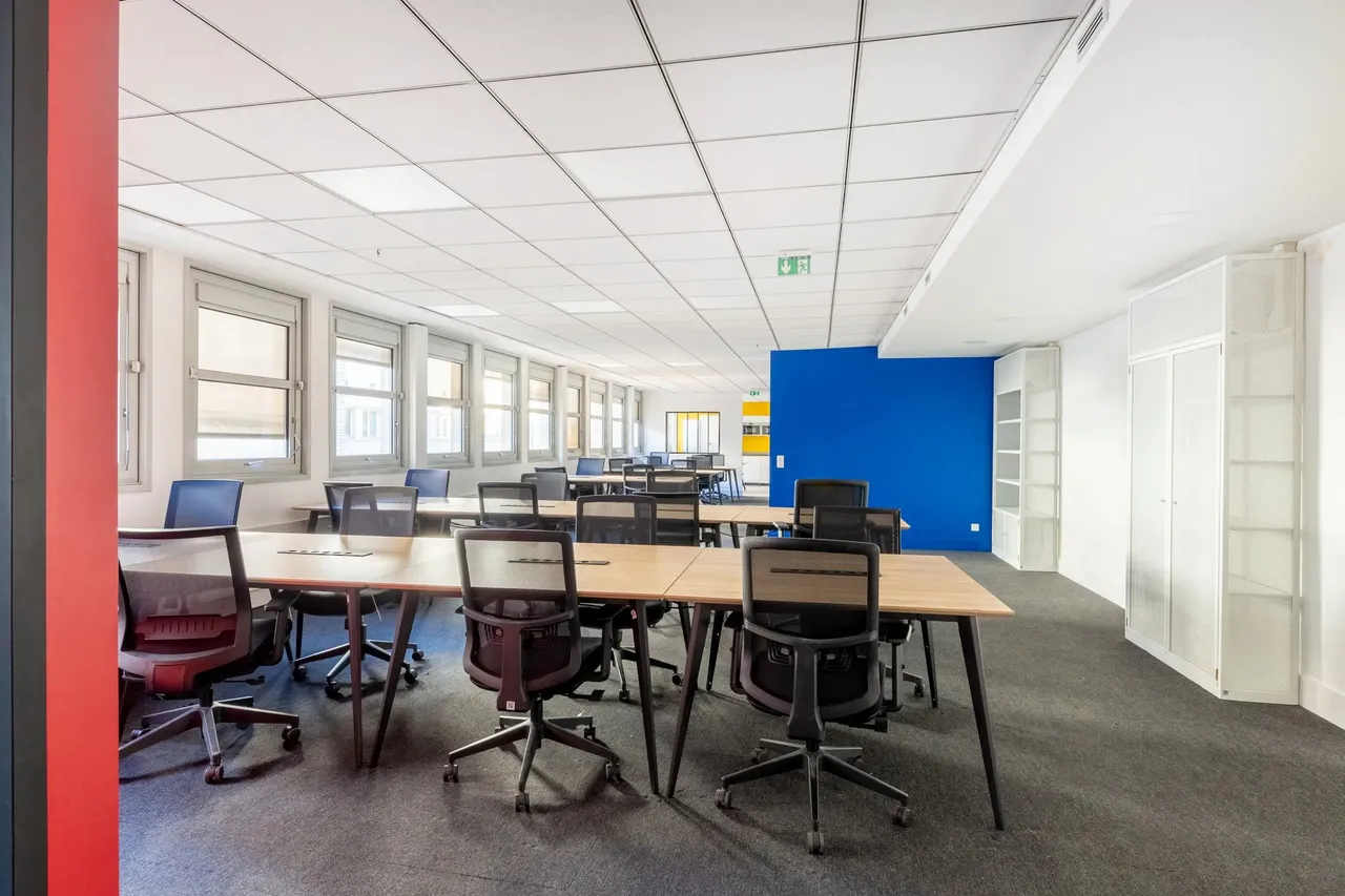 336 rue Saint-Honoré · Sora · 44 postes · photo 1