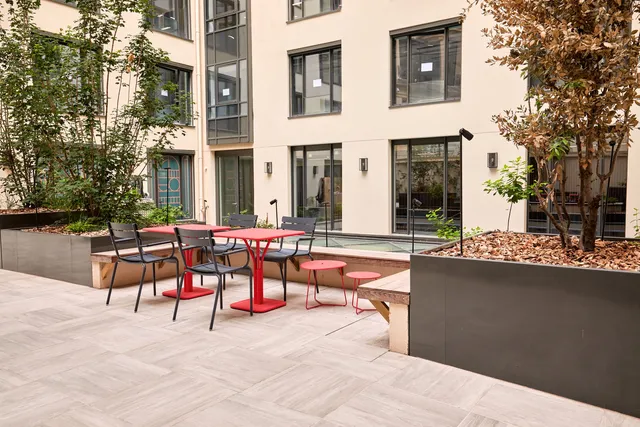 128 rue du Faubourg Saint-Honoré · photo 3