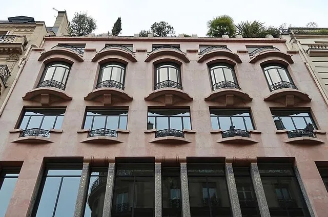 124-126 rue de Provence · photo 1